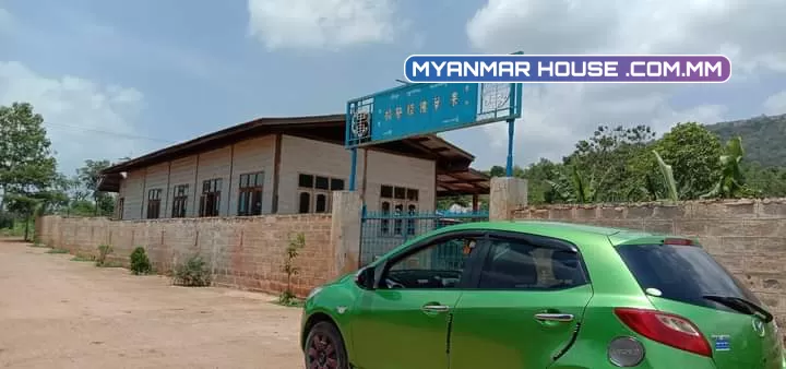 ေအးသာယာ သစ္ပင္ေထာင္ ဘုန္းႀကီးေက်ာင္းဝန္းက်င္ ကိုးဟွာဗုဒၶဘာသာ စာသင္ေက်ာင္းအနီး 60×75 ေပ ‌ေမြကြက္ ၊ ေစ်းႏႈန္း 185 သိန္း  ဂရန္ေျမပါ