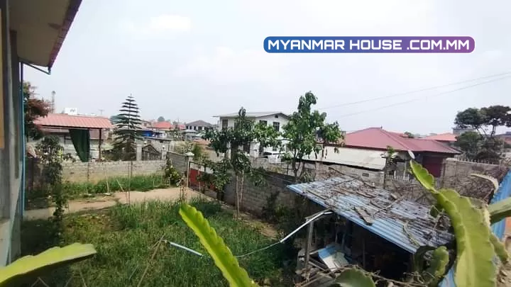 တည်နေရာ - အောင်ပန်းမြို့၊ကလောမြို့နယ်(ခရိုင်) လိပ်စာ - ညောင်ပင်ထောင် ရပ်ကွက် အကျယ်အဝန်း - ၆၀' × ၈၀' ( ၄၈၀၀ ) sqft//ဈေးနှုန်း - ၁၅၀၀ သိန်း ( ညှိ နှိုင်း ) 