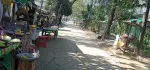 အရှေ့ဒဂုံရှိ ရေမီးအပါ လုံးချင်းအရောင်းလေးပါ