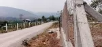 ကလောမြို့ နန်းအွန်တောင် အနီး နန်းအွန်ရွာလည်လမ်းမကြီးဘေး ရွာမြေစစ်စစ်ပါ မျက်နှာစာပေ၅၀ အနောက်ပိတ်၃၀ အလျားပေ၁၀၈ ခြံစီရိုးကာပြီးသား သံပန်းသံတံခါးတပ်ပြီးသားပါ ရေမီးလွယ်ပါတယ် ခေါ်ဈေးလေးက သိန်း၄၀၀ပါ