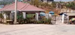 ကျောင်းကြီးစု နယ်မြေ ၁၁ ရေတွင်းလမ်း သက်စေ့ရန်အောင်ကျောင်းလမ်းစုံအနီး ဘုန်းမြင့်ကုန်စုံဆိုင်အနောက်ဘက် အိမ်ရှေ့ ပေ ၃၀လမ်း အိမ်ဘေး ၂၅ပေလမ်း ခြံအကျယ်.....ပေ ၅၀ ၇၀ ၄၀ ၄၀ ဈေး....၁၄၀၀ လျှော့တင်းရှိ
