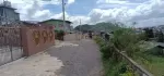တောင်ကြီးမြို့ ကံကြီးရပ်ကွက်  နယ်မြေ ၄ ကံကော်လမ်း  နှစ်ထပ်အိမ်အပါလေး နှစ်လုံးရောင်းရန်အပ်ထားပါတယ်ဗျ /ခေါ်ဈေးကတော့ တစ်လုံးကို သိန်း 1800 