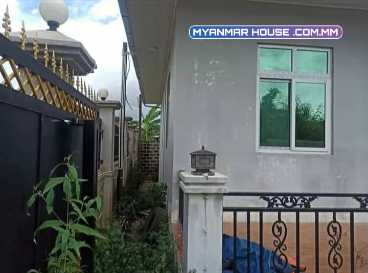 ကံႀကီးရှမ်းကြင္းအနီး      🏠🏠🏠 တစ္ထပ္တိုက္ RC အိမ္ေကာင္း။ ေျမအက်ယ္ 50*50  ေစ်းႏွုန္း 1200 ညိနိုင္း။   ⚠️⚠️⚠️