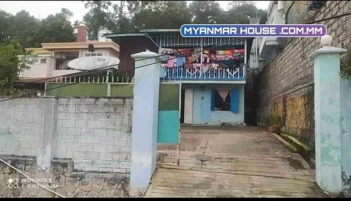 တောင်ကြီးမြို့-ချမ်းသာရပ်ကွက် နယ်မြေ(9)-သီတာလမ်း အိမ်အမှတ်-273 ခြံဝန်းအကျယ်-40-60 105-ကြပြီး ရေမီးအစုံ အိမ်ခြံမြေအမြန်ရောင်းမည် 1200-လျော့တင်း