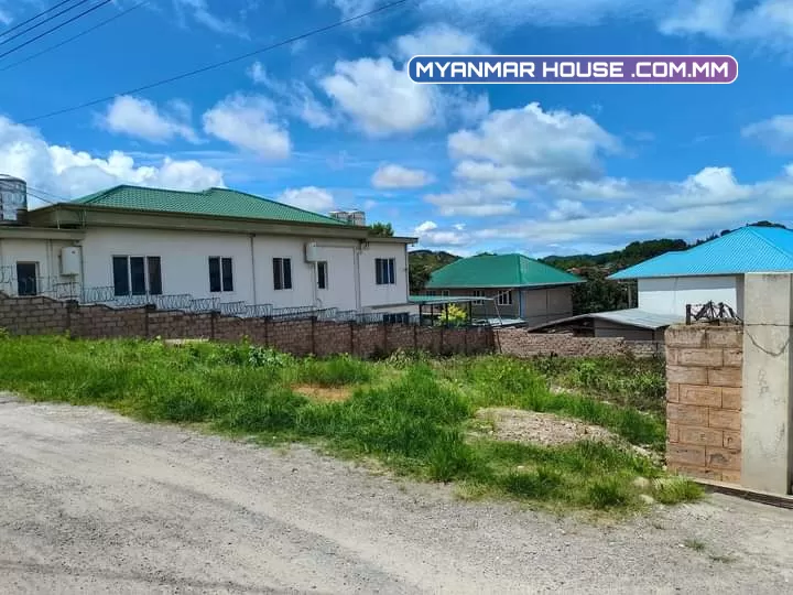 🏠 ေတာင္ႀကီးၿမိဳ့ ေက်ာင္းႀကီးစုရပ္ကြက္ ဖရဲ  🏠သက္ေစ့ရန္ေအာင္လမ္းမႀကီးေဘး ပတ္ဝန္းက်င္ေကာင္း  စိတ္ၿငိမ္ရပ္ကြက္၊🏠ေခၚေစ်းသိန္း 1350 ပါးပါးေလ်ာ့  ပိုင္ရွင္နဲ႔တိုက္ရိုက္ၿငိဳနိှုင်းပါဗျ။