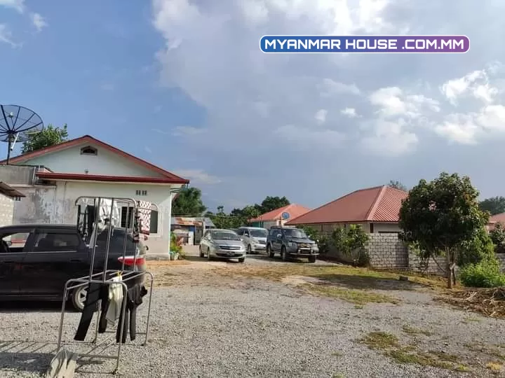 $2300သိန္း (ခွဲမရောင်းပါ ) ေတာင္ႀကီးၿမိဳ့ ဘုရားျဖဴ နယ္ေျမ(12)လမ္းက်ယ္ ဧရိယာ- (70´×150´)+(90´×50´)တဆက္ထဲစုစုေပါင္း(0•3)ဧက၊