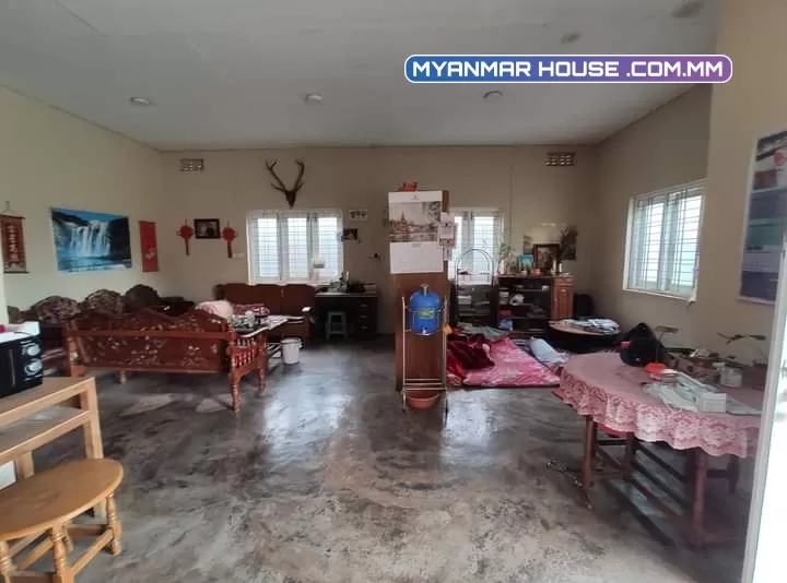 $2300သိန္း (ခွဲမရောင်းပါ ) ေတာင္ႀကီးၿမိဳ့ ဘုရားျဖဴ နယ္ေျမ(12)လမ္းက်ယ္ ဧရိယာ- (70´×150´)+(90´×50´)တဆက္ထဲစုစုေပါင္း(0•3)ဧက၊
