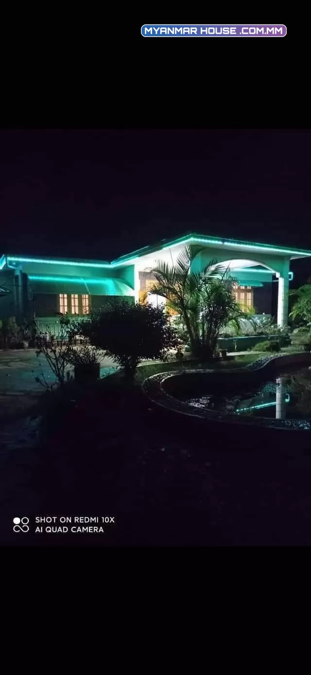 ရှမ်းပြည်တောင်ပိုင်း အောင်ပန်းမြို့၊ပင်မှီဂေါက်ကွင်းရှေ့ ဇောတိရပ်ကွက် မြေ အိမ်ဝိုင်းရောင်းမည် ။ ခြံအကျယ် 1 ဧကသိန်း5500 ဈေးနှူန်းညှိနိုင်း/ RC တစ်ထပ်တိုက်အကျယ် 52×75 ပေအိမ်ပါတဲ့အခြမ်းဘဲယူလည်းခွဲရောင်းပေးမယ်ရှင့်သိန်း 4000