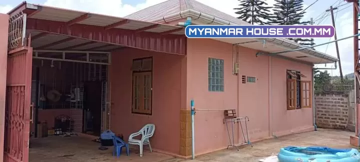 ၃/၃၄၉ ကိုယ်ပိုင်လမ်းမကြီး ငုဝါလမ်းသွယ် ဘုရားဖြူရပ်ကွက် တောင်ကြီး သိန်း2500 ဈေးညှိနိုင်းလို့ရပါတယ် ဆက်သွယ်ရန်ဖုန်း ၀၉၆၉၃၂၆၅၆၄၂