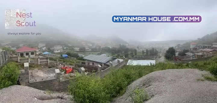 နေ့ကော ညကော သုံးရာသီလုံး Viewအရမ်းလှတဲ့ တောင်ပေါ်ကခြံလေး‌တွေရောင်းချင်ပါတယ်🌃  Location - တောင်ကြီးမြို့ ကံကြီးရပ်ကွက် အဝေရာမီးပုံပျံကွင်းမှ ၇မိနစ်  ခြံအကျယ် - ပေ ၅၀ x ၆၀/💰ရောင်းဈေး - သိန်း ၄၉၀ ကျပ်