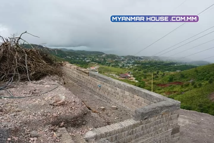 ေတာင္ႀကီးၿမိဳ့  ကံႀကီးရပ် အနောက်ဖက် ၿမိဳ့ေရှာင် လမ္း အဝိုင်းပတ္အနီး  ေပအက်ယ္ 60x260 ေစ်း 1500