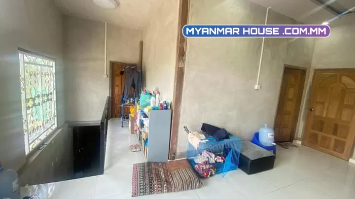 ဘုရားဖြူ ( နမ ၁ )ပညာဗောတိလမ်း သွယ်  -ဘုရားဖြူ ပန်းတင်လမ်းခွဲ ဘဲဥကန်ဈေးအနီး၊ ခြံဝန်း ပေအကျယ်(၄၅-၅၅)  ဈေးနူန်း သိန်း (၁၄၅၀)လျော့တင်းကို 