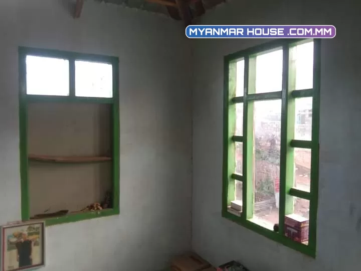 ၂ထပ် အိမ်လေး  100'×30' အောင်ပန်းမြို့ ရပ်ကွက်ကြီး လူစည် ဂရမ်ပေါက် ရေမီးစုံ (မြို့မြေ) မြေကွက်ဈေးသာသာနဲ့ဆိုတေ့ာ 🤔 အိမ်ဆောက်ရင် ပစ္စည်းခနဲ့ တင် တန်ပါပြီ။$570(မြန်မြန်လေး)